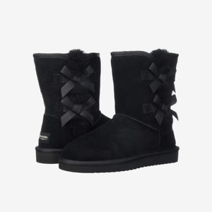 Koolaburra by UGG Suede Victoria Short Boots Bow Design Black NEW (Other) Size 9